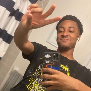 Meet your Posher, Stephon